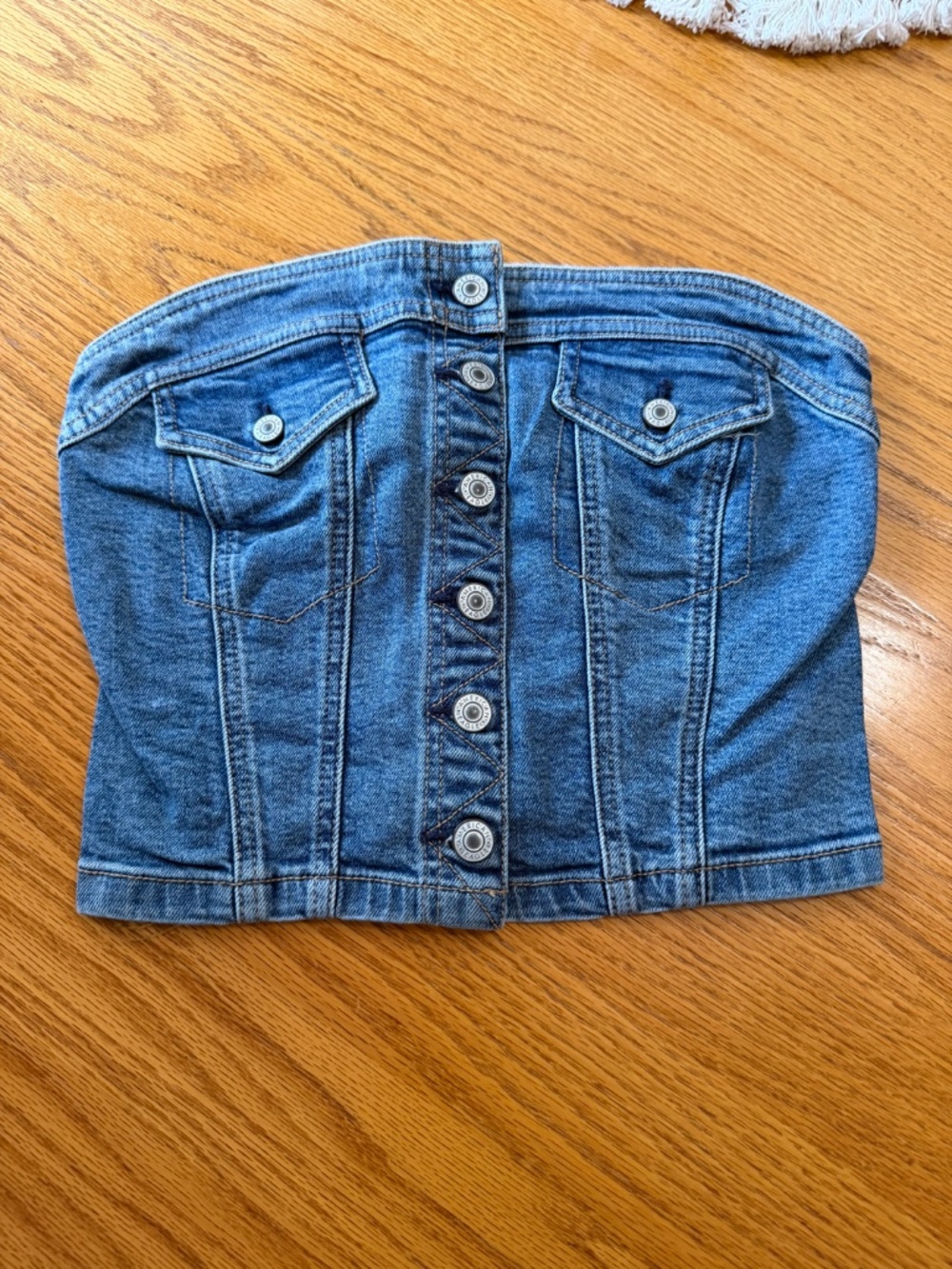 American Eagle Denim Cropped Button Up Size Small
